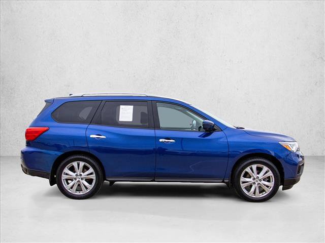 Used 2019 Nissan Pathfinder SL w/ SL Premium Package AWD/4WD image 4