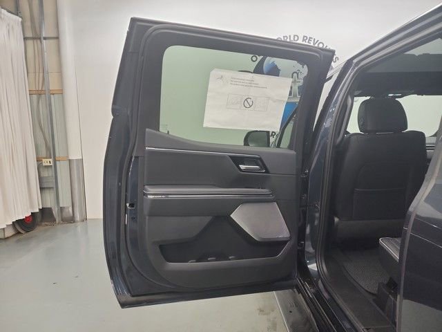 New 2025 GMC Sierra EV Denali image 21