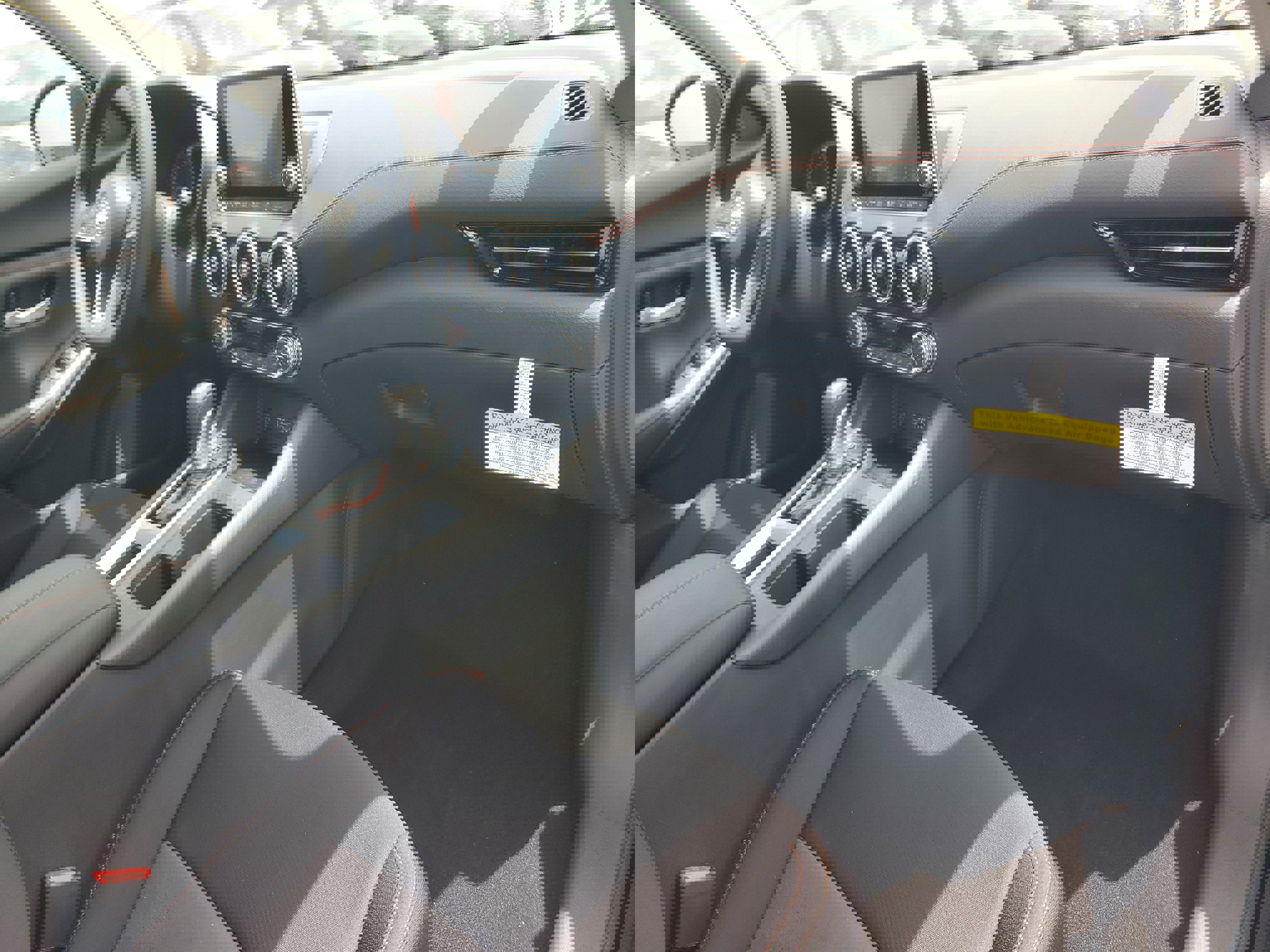 New 2025 Nissan Sentra SR w/ Midnight Edition image 12