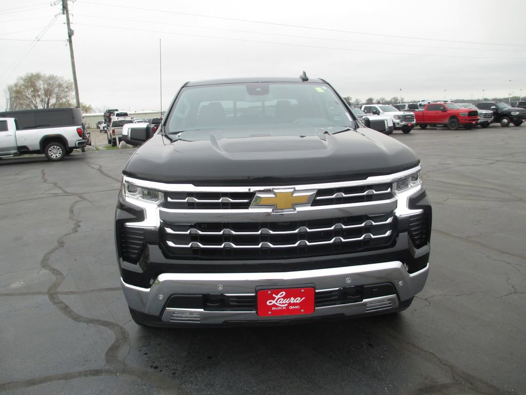 Used 2023 Chevrolet Silverado 1500 LTZ w/ LTZ Convenience Package II image 12