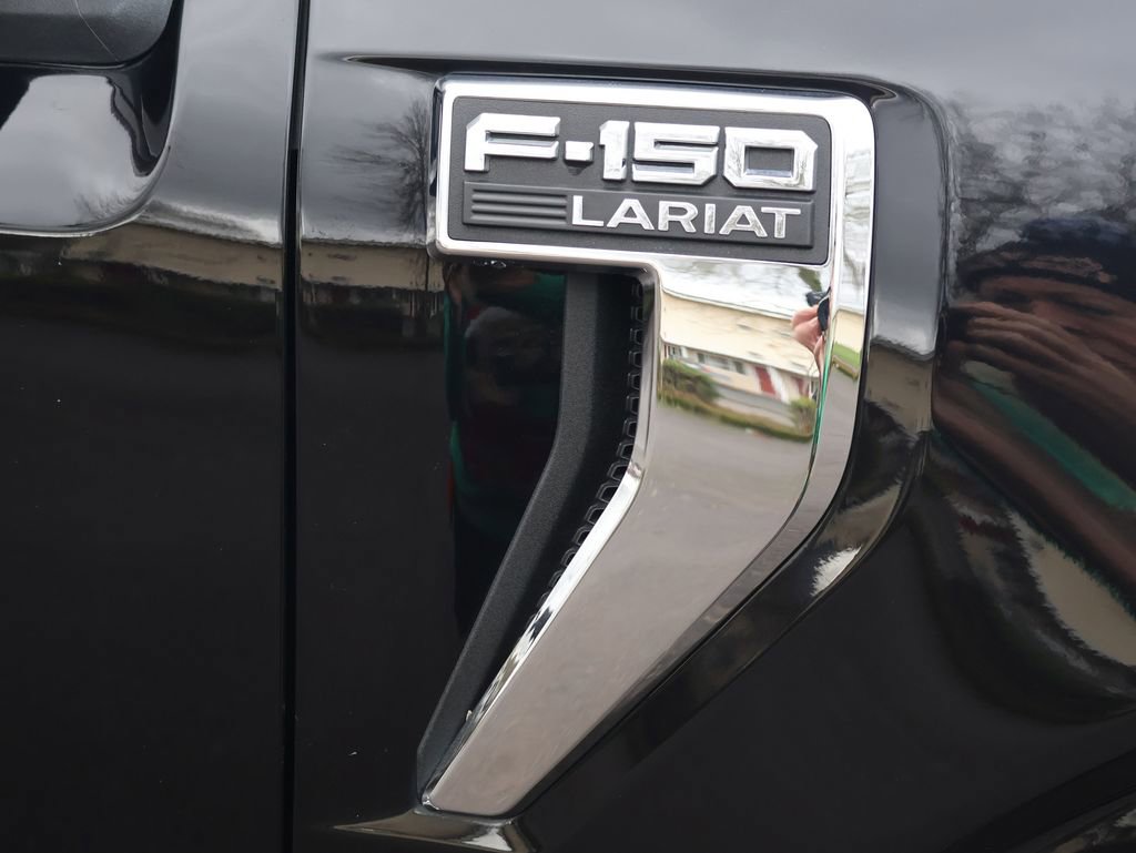 Used 2022 Ford F150 Lariat w/ Equipment Group 501A Mid image 11