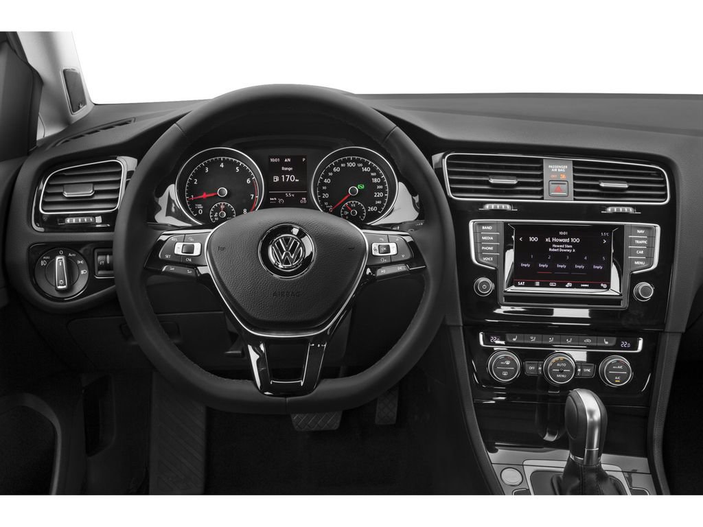 Used 2015 Volkswagen Golf TDI FWD image 6