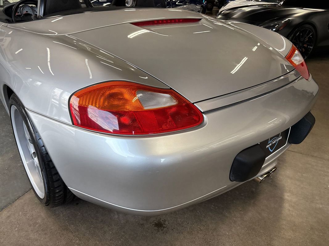 Used 2000 Porsche Boxster S image 27