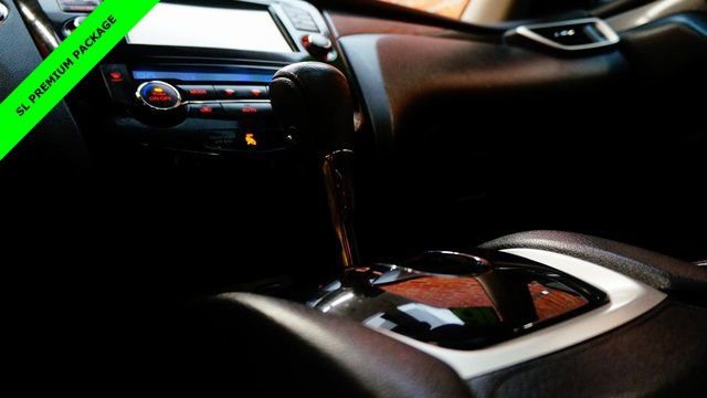 Used 2016 Nissan Rogue SL w/ SL Premium Package image 21