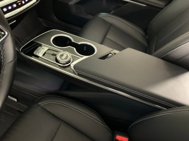 New 2026 Cadillac Lyriq Signature Sport image 15