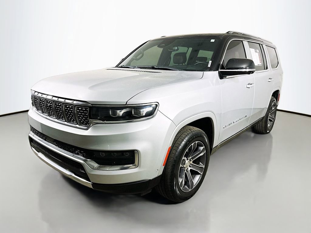 Used 2023 Jeep Grand Wagoneer 4WD image 3