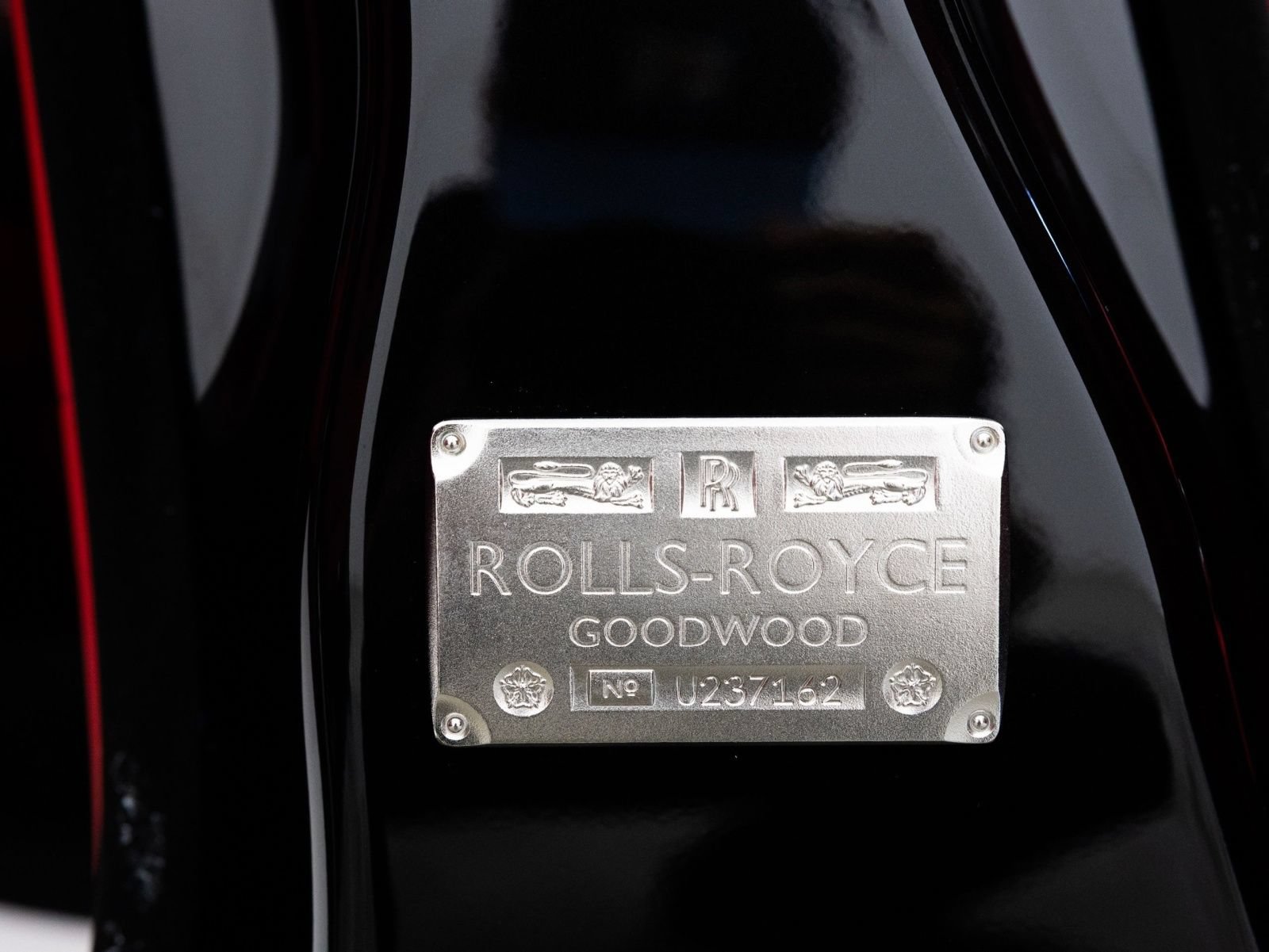 New 2027 Rolls-Royce Cullinan Black Badge AWD/4WD image 37