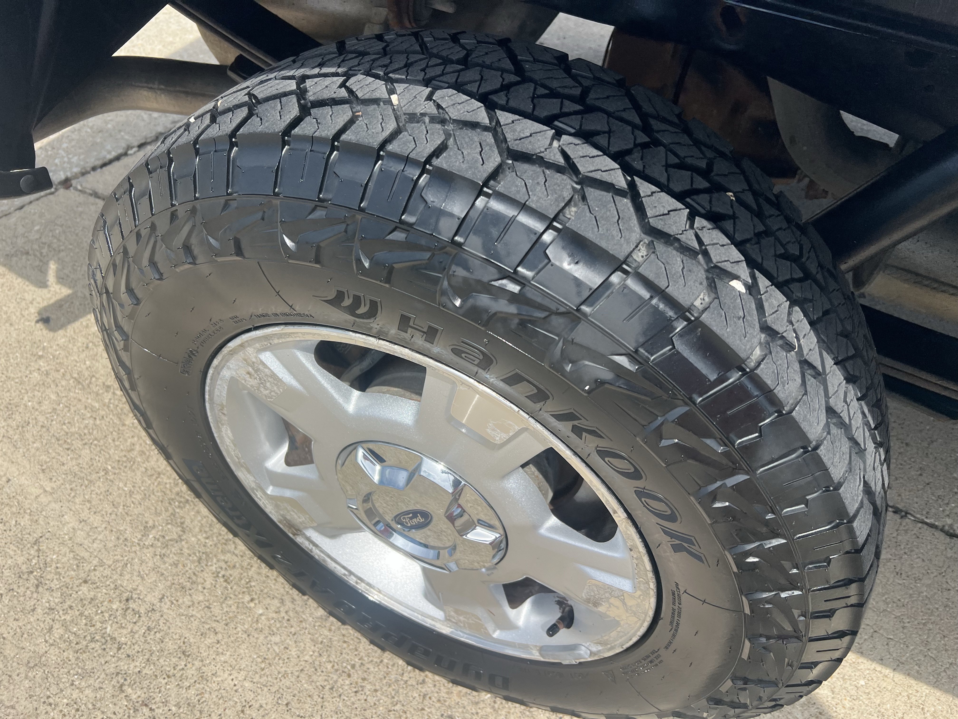 Used 2013 Ford F150 XL w/ Mid Equipment Group AWD/4WD image 4