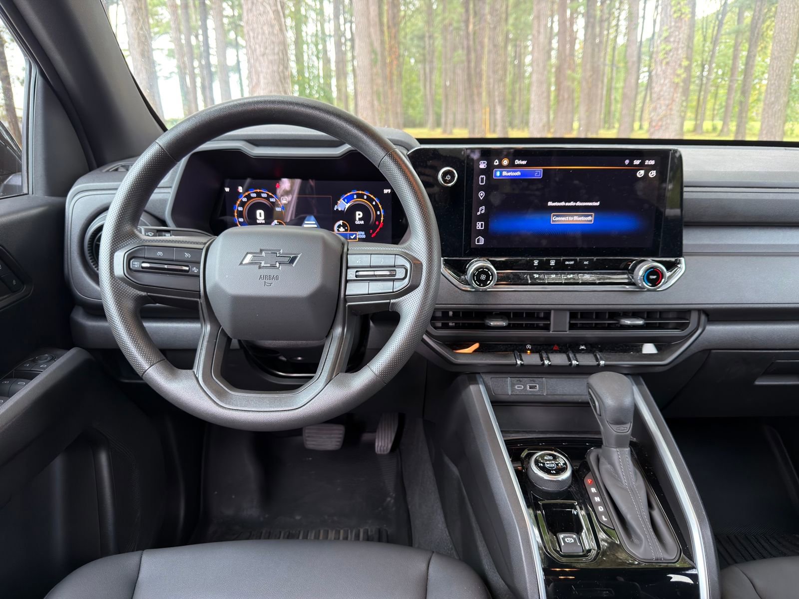 Used 2024 Chevrolet Colorado Trail Boss w/ Advanced Trailering Package image 3