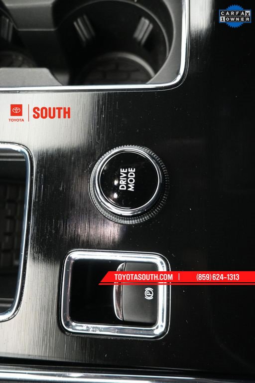 Used 2025 Lincoln Aviator Reserve w/ Equipment Group 201A image 18