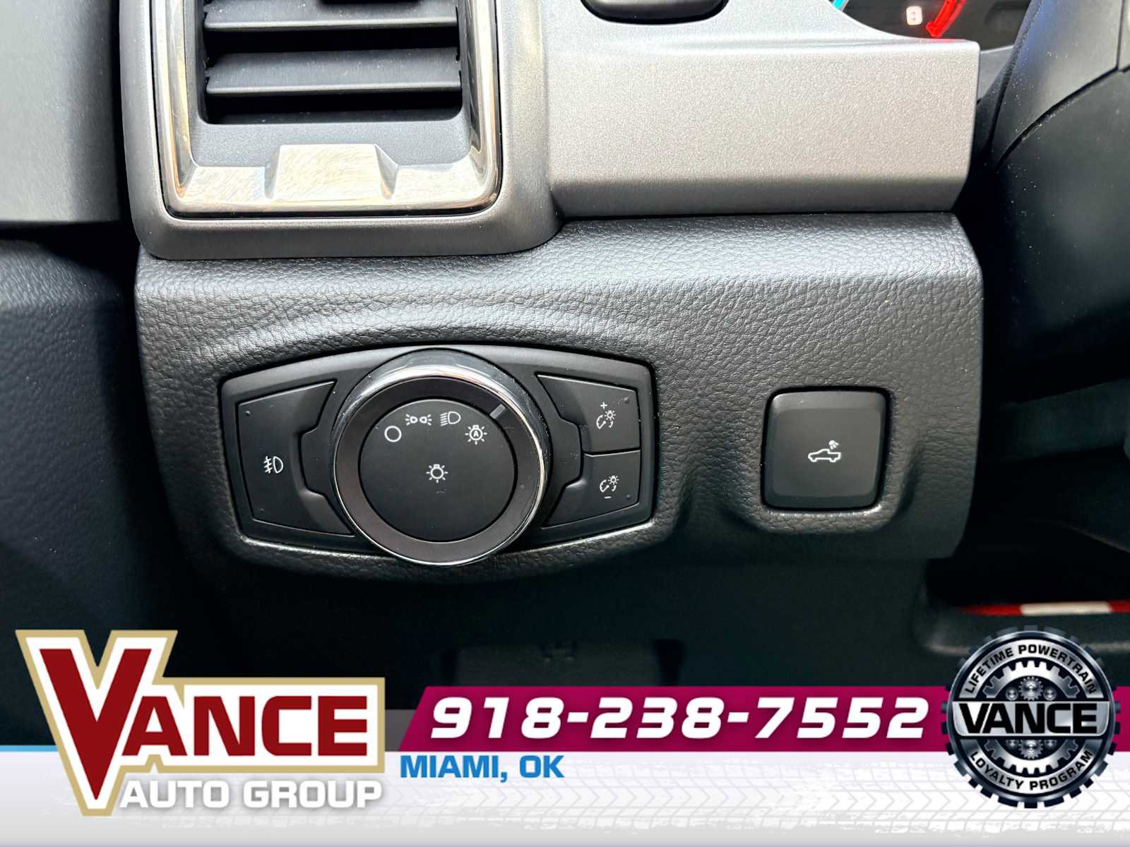 Used 2019 Ford Ranger XLT w/ Equipment Group 301A Mid AWD/4WD image 31