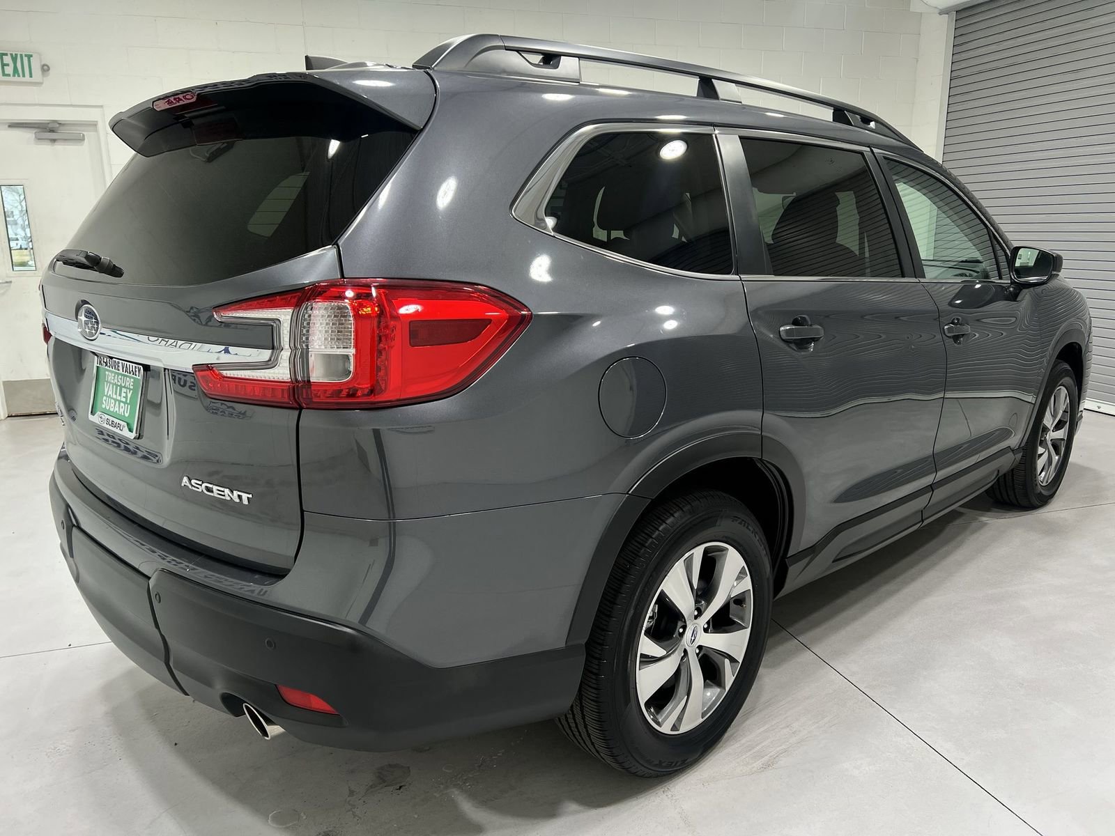 Certified 2024 Subaru Ascent Premium w/ Convenience Package image 8