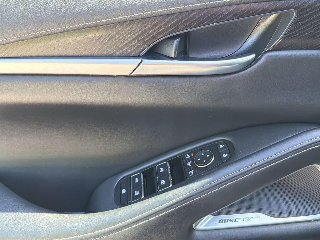 Used 2023 INFINITI QX60 Sensory AWD/4WD image 15