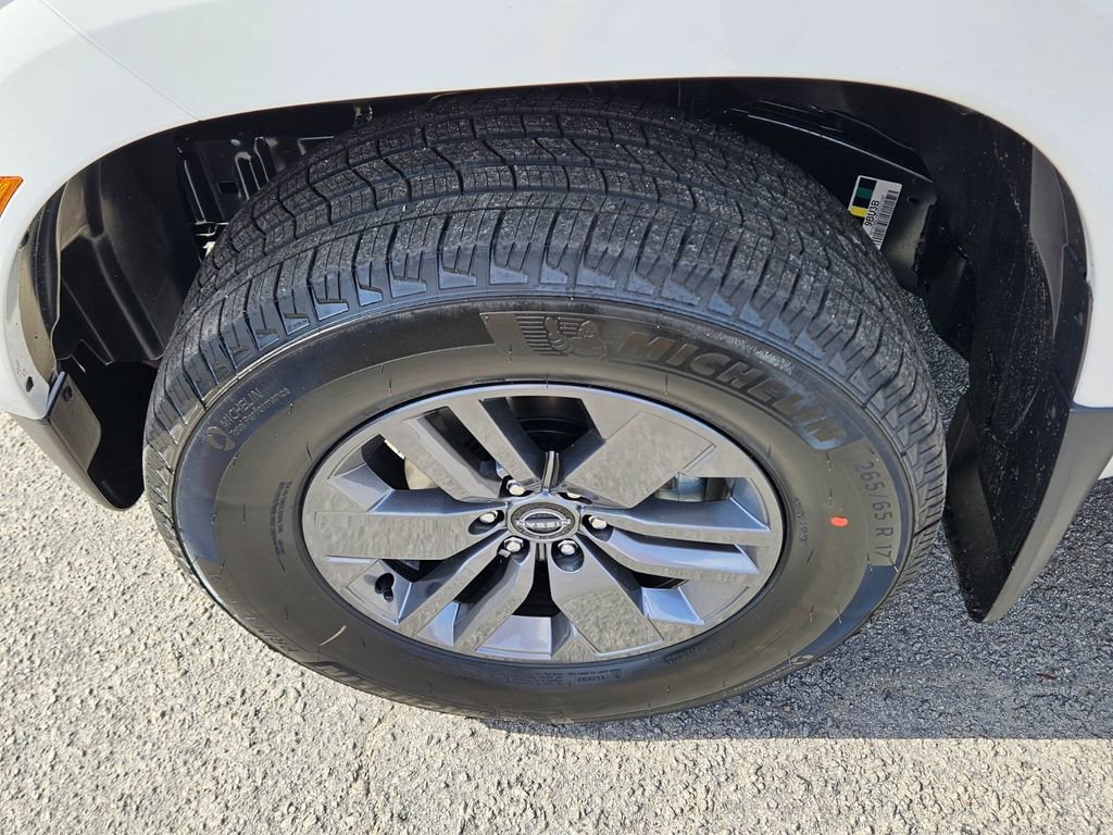 New 2026 Nissan Frontier SV w/ SV Convenience Package image 17