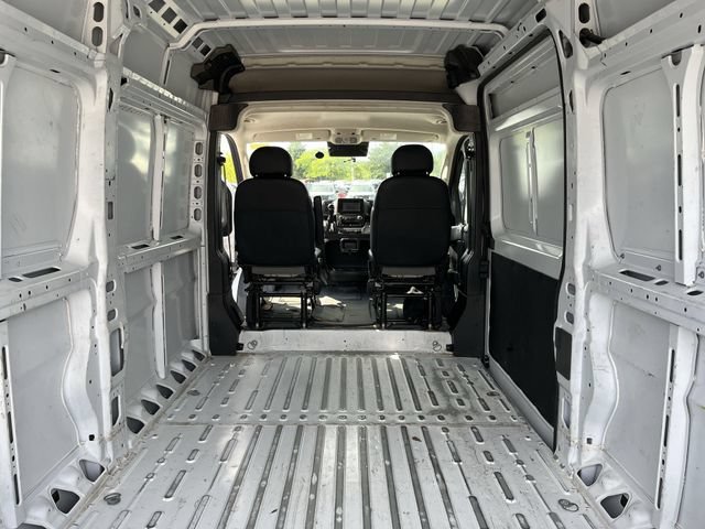 Used 2025 RAM ProMaster 2500 w/ Convenience Group FWD image 23