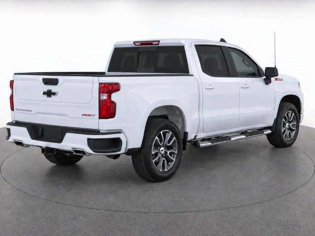 Used 2024 Chevrolet Silverado 1500 RST w/ Convenience Package II AWD/4WD image 3