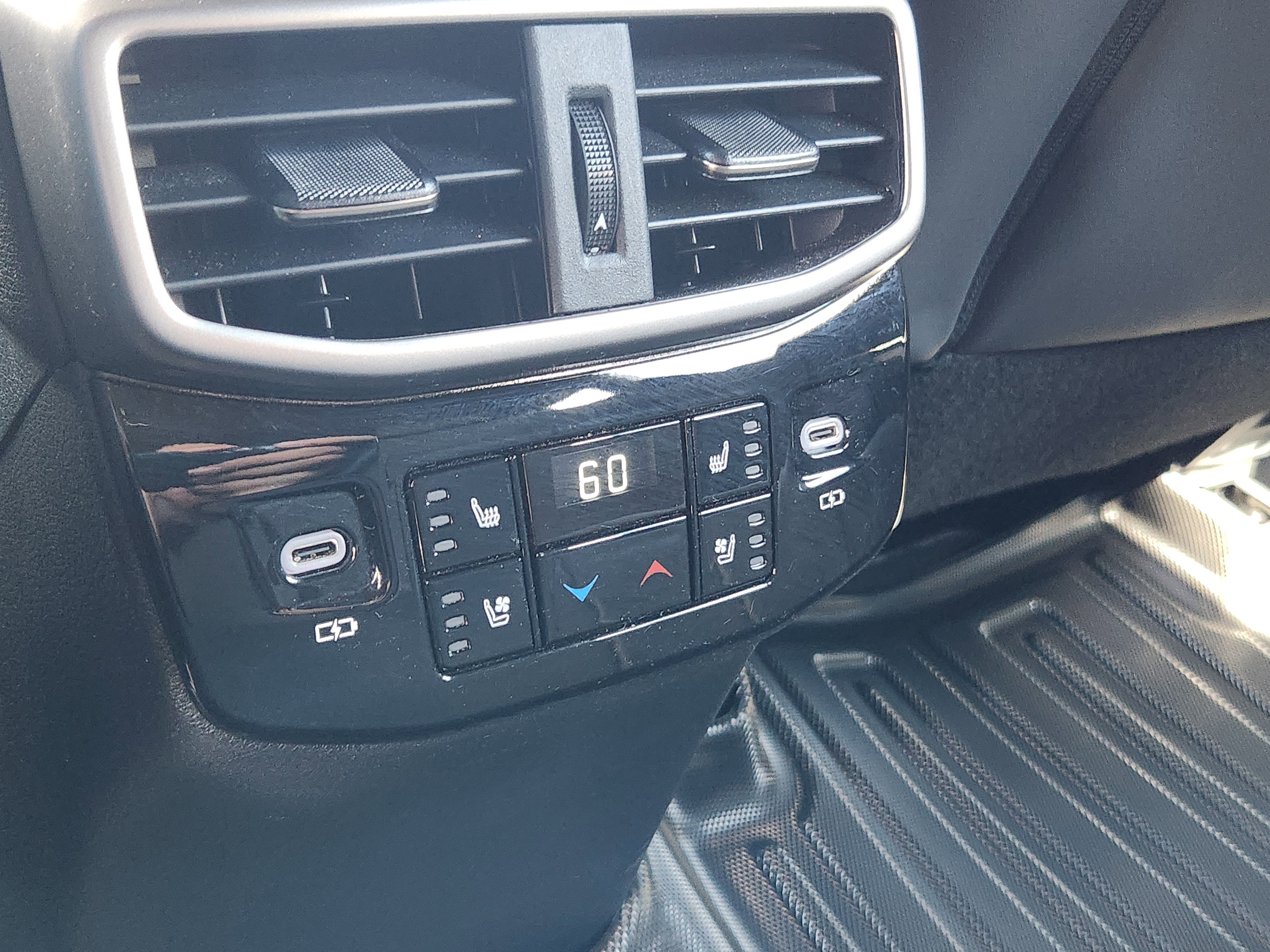 Used 2024 Lexus RX 500h F Sport w/ Convenience Package AWD/4WD image 16
