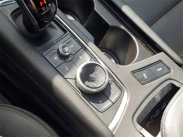 Certified 2022 Cadillac XT5 Premium Luxury w/ Technology Package image 22