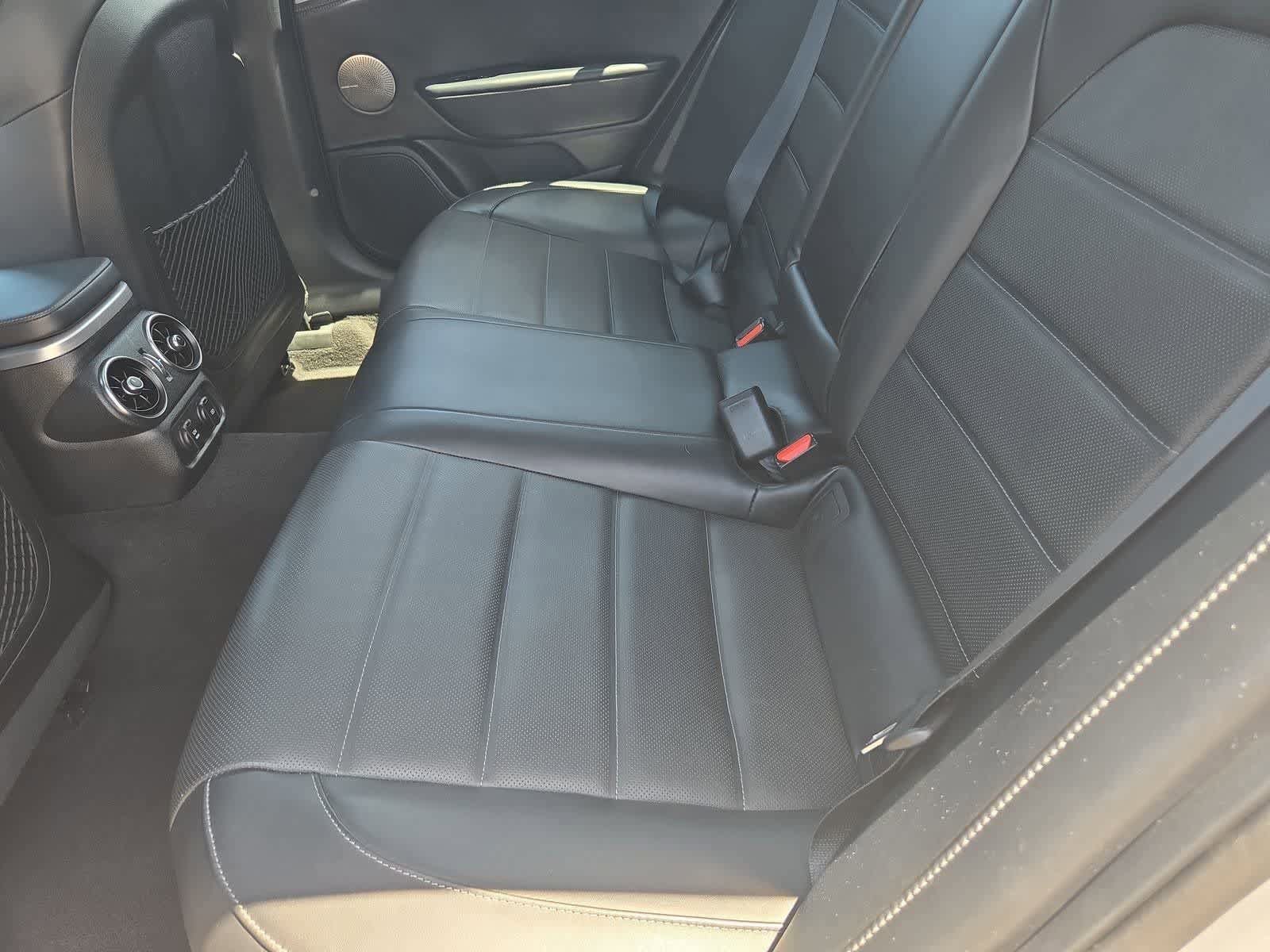 Used 2020 Kia Stinger GT2 image 18