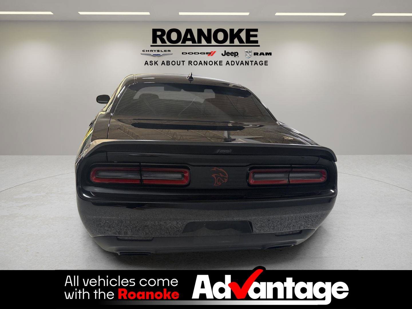 Used 2023 Dodge Challenger SRT Hellcat image 9