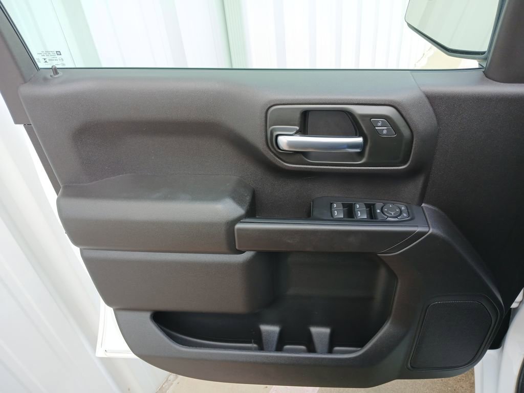 Used 2024 Chevrolet Silverado 1500 Custom w/ Turbomax Blackout Package image 23