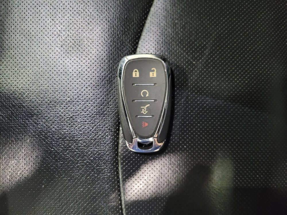 Used 2018 Chevrolet Equinox Premier w/ Infotainment II Package AWD/4WD image 32