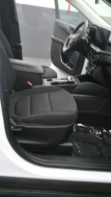 Used 2023 Ford Escape Active w/ Tech Pack #1 FWD image 16