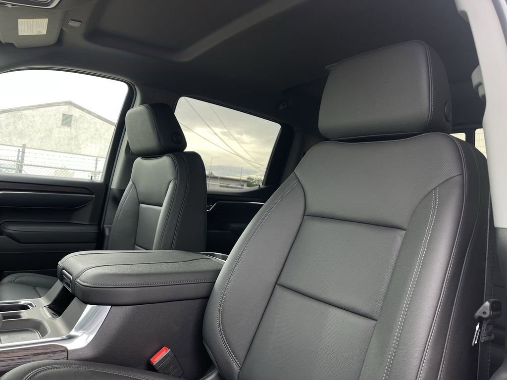 New 2026 GMC Sierra 1500 SLT w/ SLT Premium Package AWD/4WD image 19