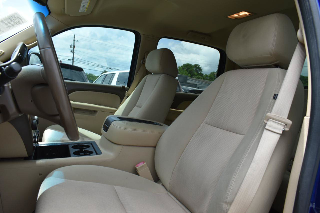 Used 2013 Chevrolet Avalanche LS RWD image 21