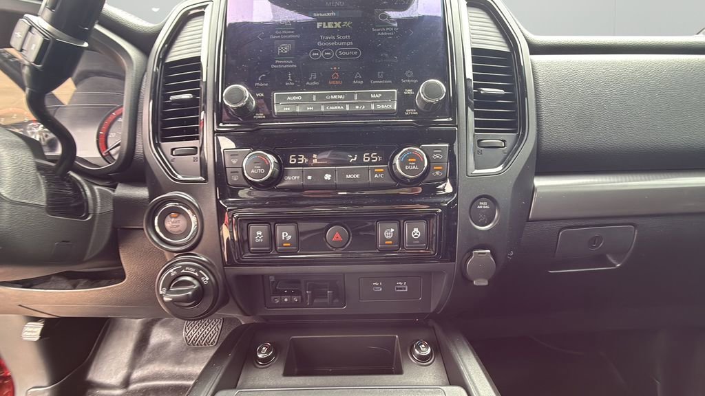 Used 2021 Nissan Titan PRO-4X w/ Pro-4x Convenience Package AWD/4WD image 23