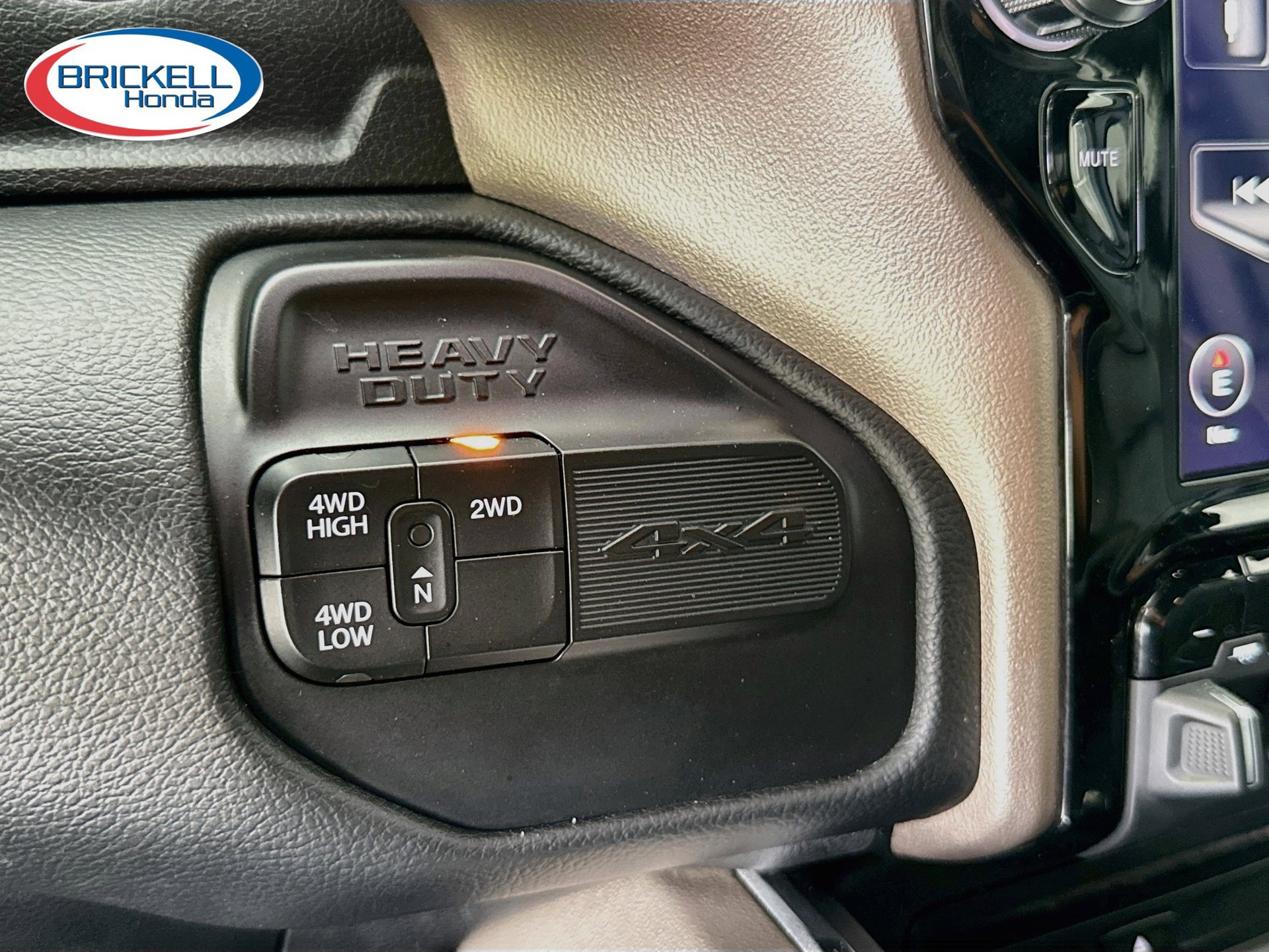 Used 2019 RAM 3500 Laramie AWD/4WD image 28