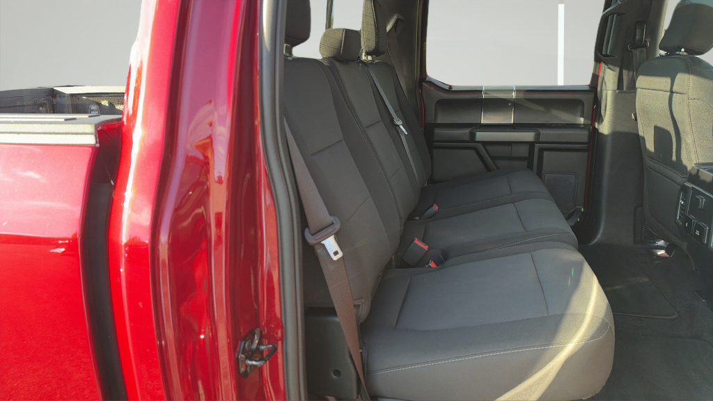 Used 2018 Ford F150 XLT w/ Equipment Group 302A Luxury AWD/4WD image 30