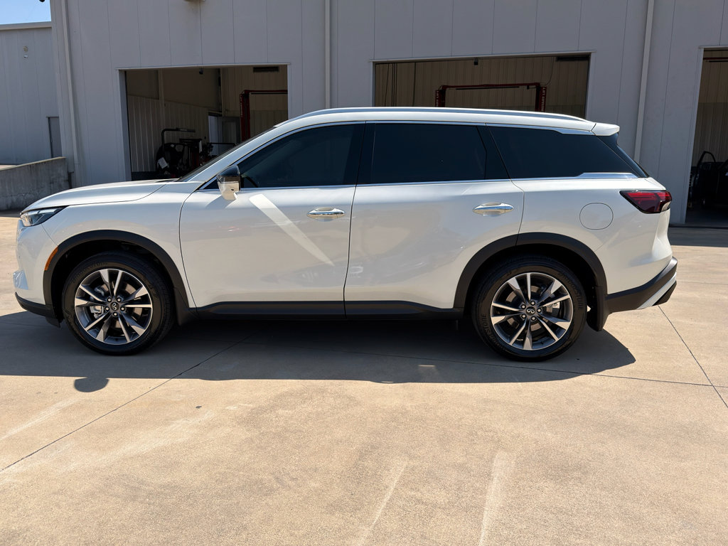 Used 2024 INFINITI QX60 Luxe image 6