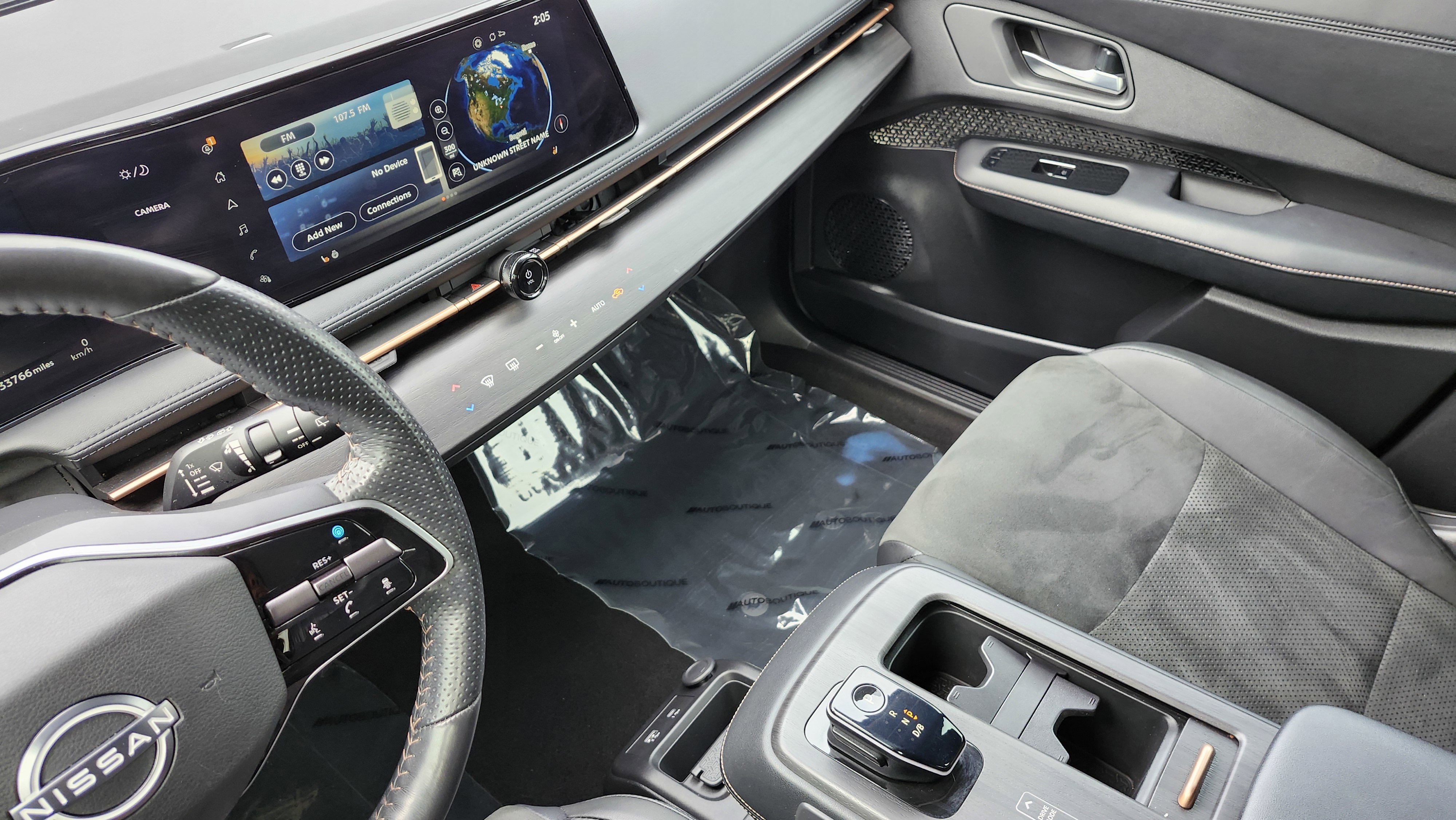 Used 2023 Nissan Ariya FWD image 33