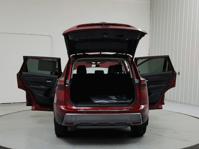 Used 2024 Nissan Rogue SL w/ SL Premium Package FWD image 14