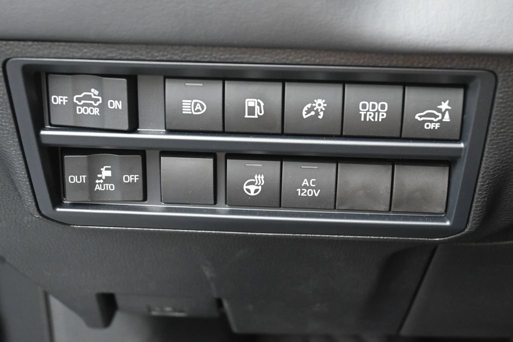 Certified 2026 Toyota Tundra Platinum AWD/4WD image 16