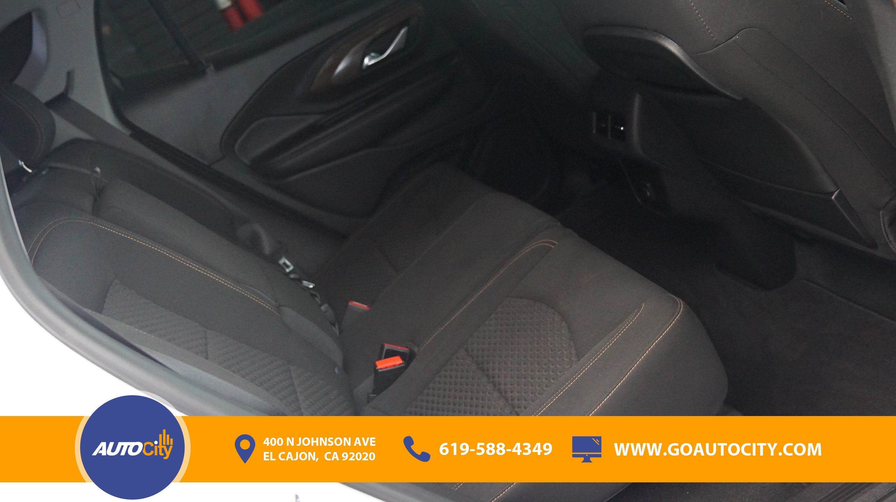 Used 2018 GMC Terrain SLE w/ Driver Convenience Package FWD image 13