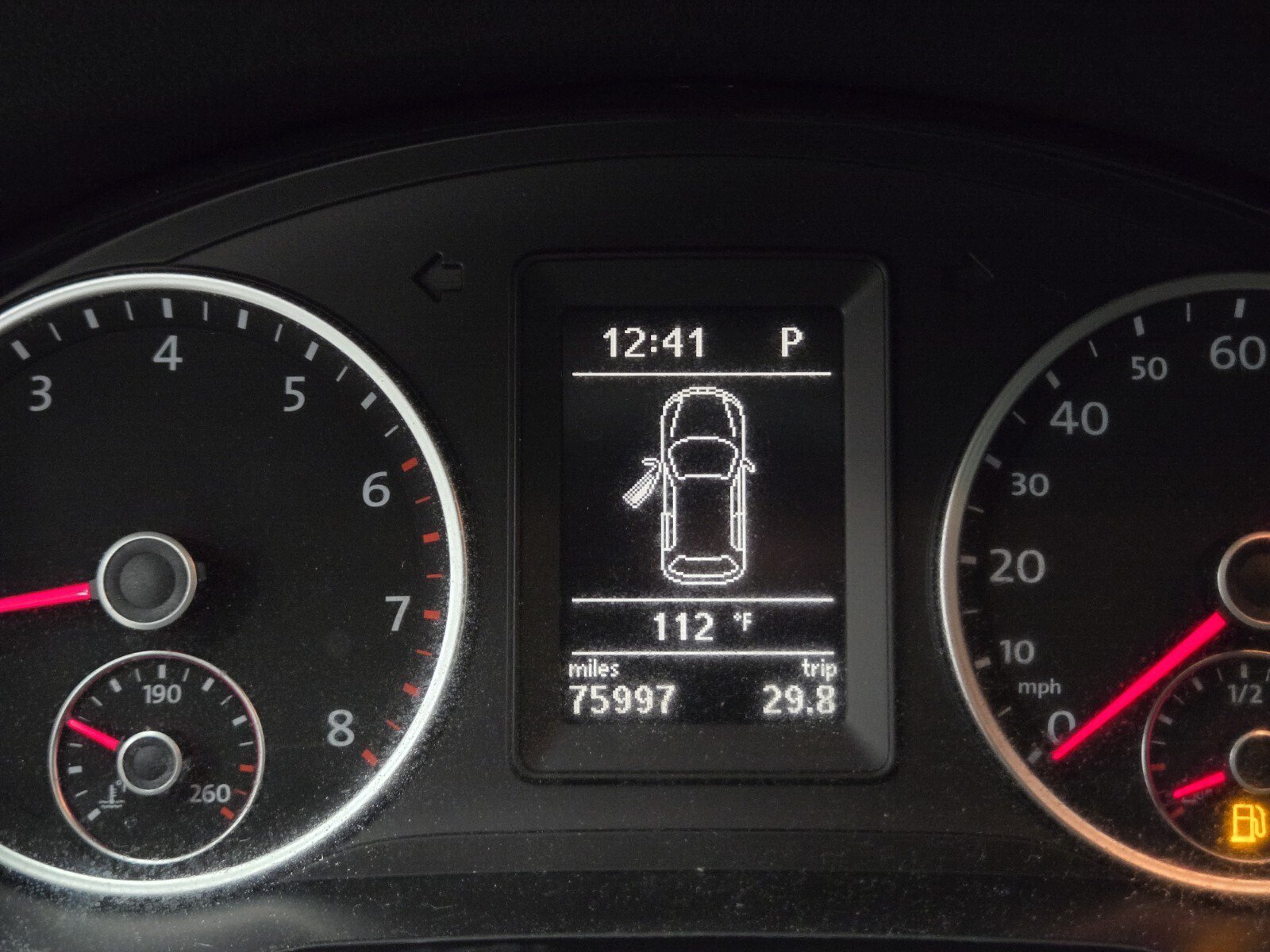 Used 2012 Volkswagen Tiguan LE FWD image 16