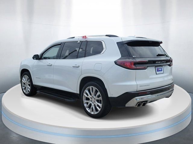 Used 2024 GMC Acadia Denali w/ Super Cruise Package image 3