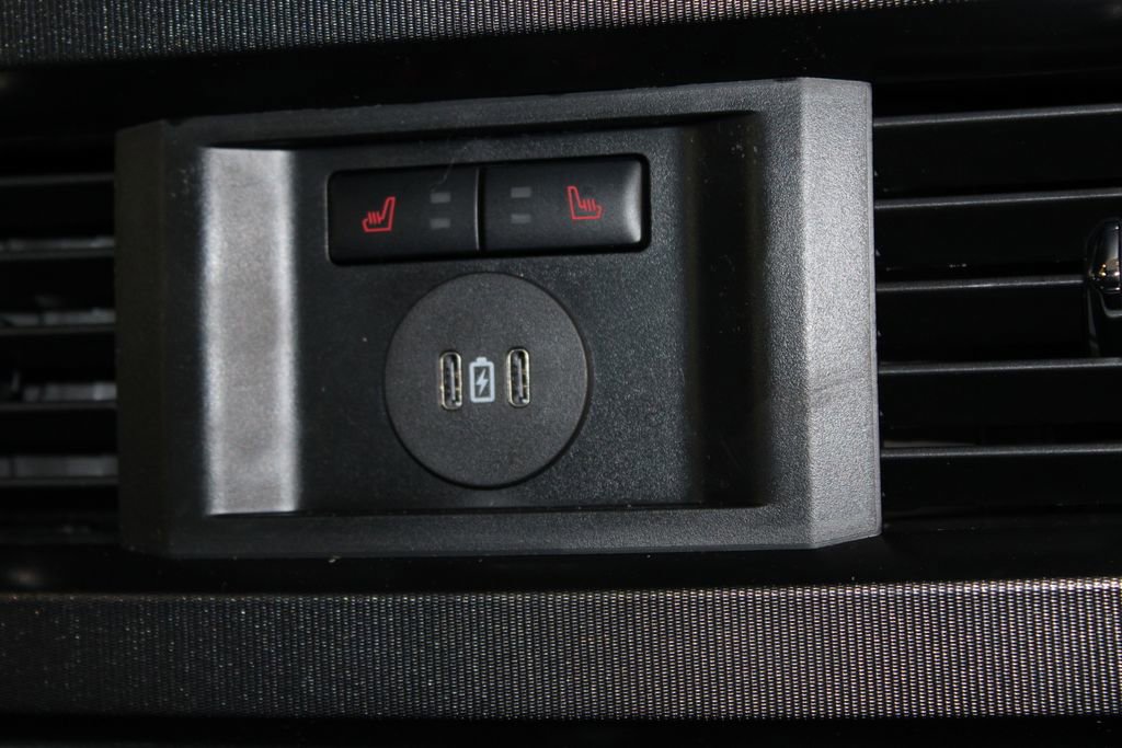 New 2026 Ford F350 Platinum image 40