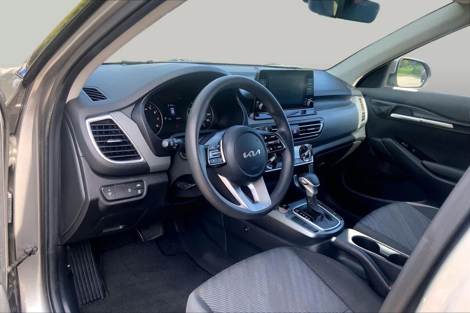 Certified 2023 Kia Seltos LX AWD/4WD image 16
