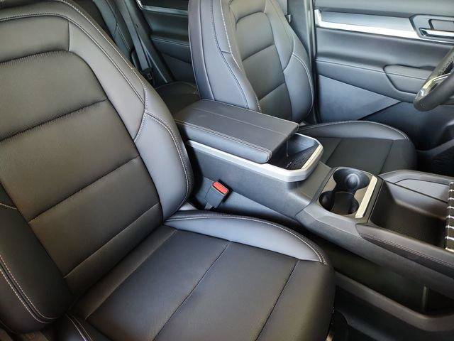 New 2027 GMC Terrain Elevation w/ Elevation Premium Package AWD/4WD image 15