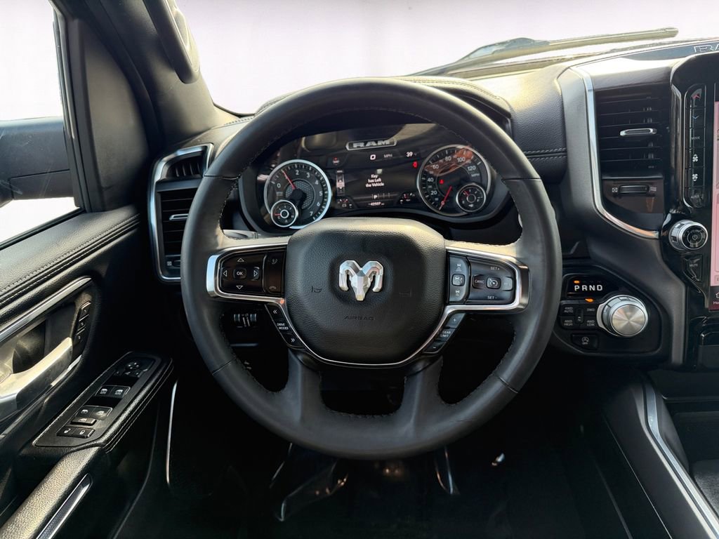 Used 2025 RAM 1500 Laramie image 12