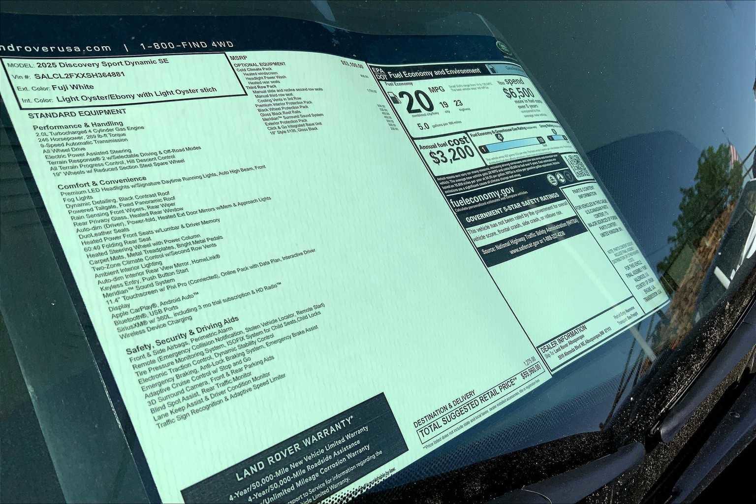 Used 2025 Land Rover Discovery Sport Dynamic SE image 20