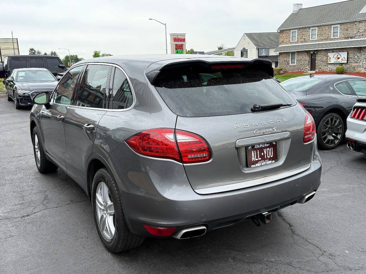 Used 2014 Porsche Cayenne S AWD/4WD image 5