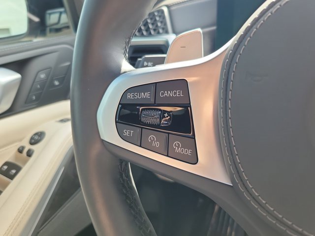 Used 2025 BMW X5 xDrive40i w/ Executive Package image 24