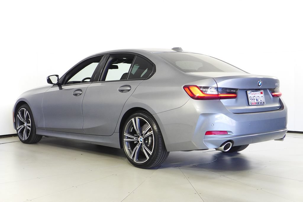 Used 2023 BMW 330i Sedan w/ Premium Package RWD image 9