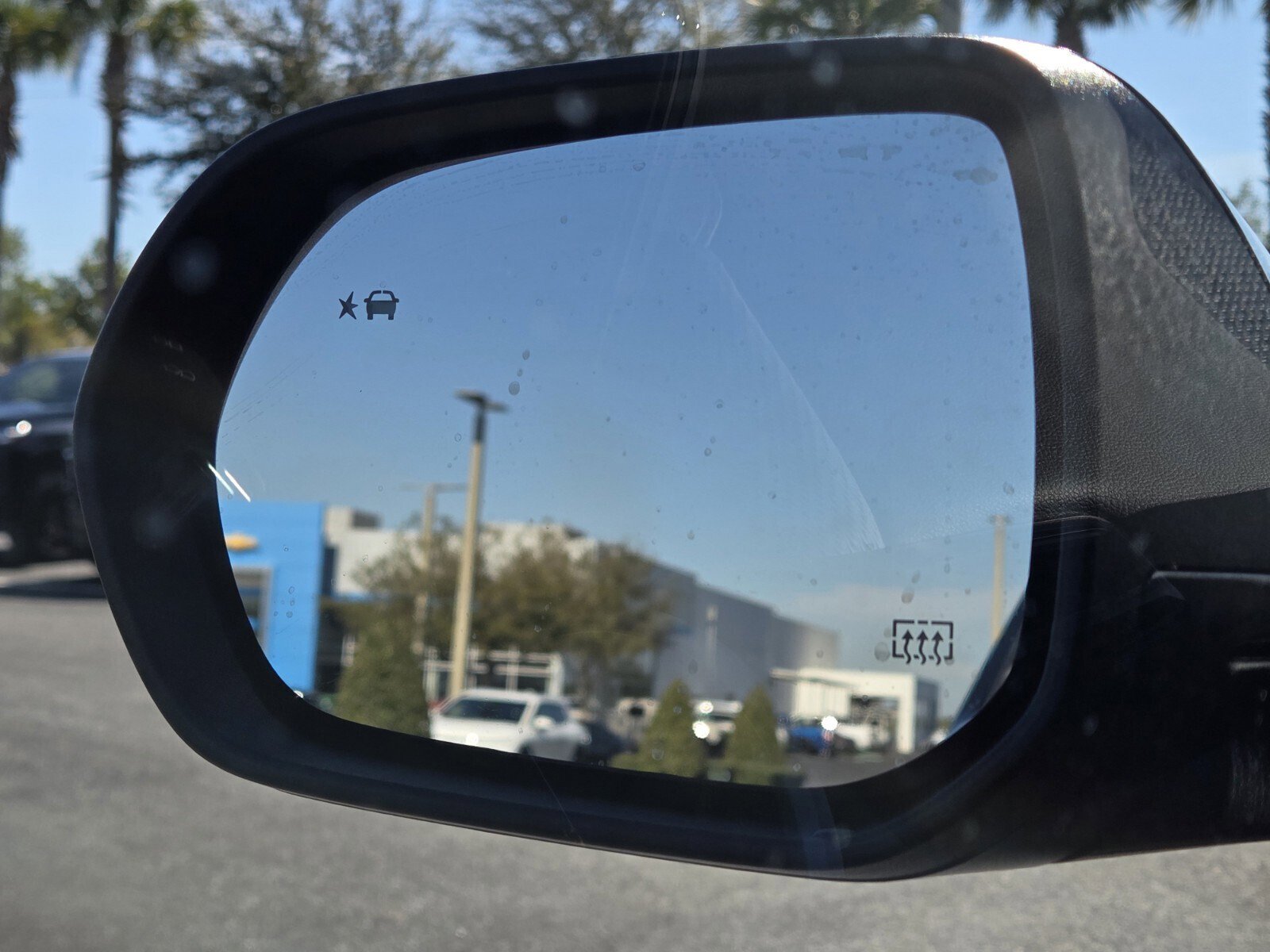 New 2026 Chevrolet Equinox LT w/ Convenience Package II image 12