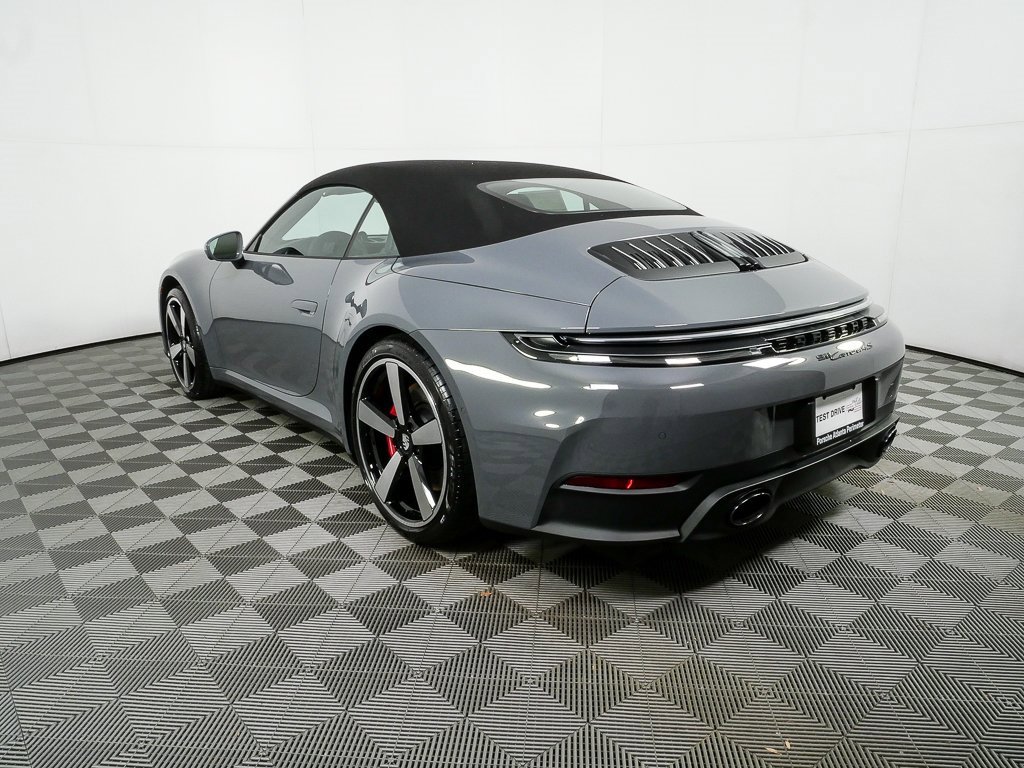 New 2026 Porsche 911 Carrera 4S image 3