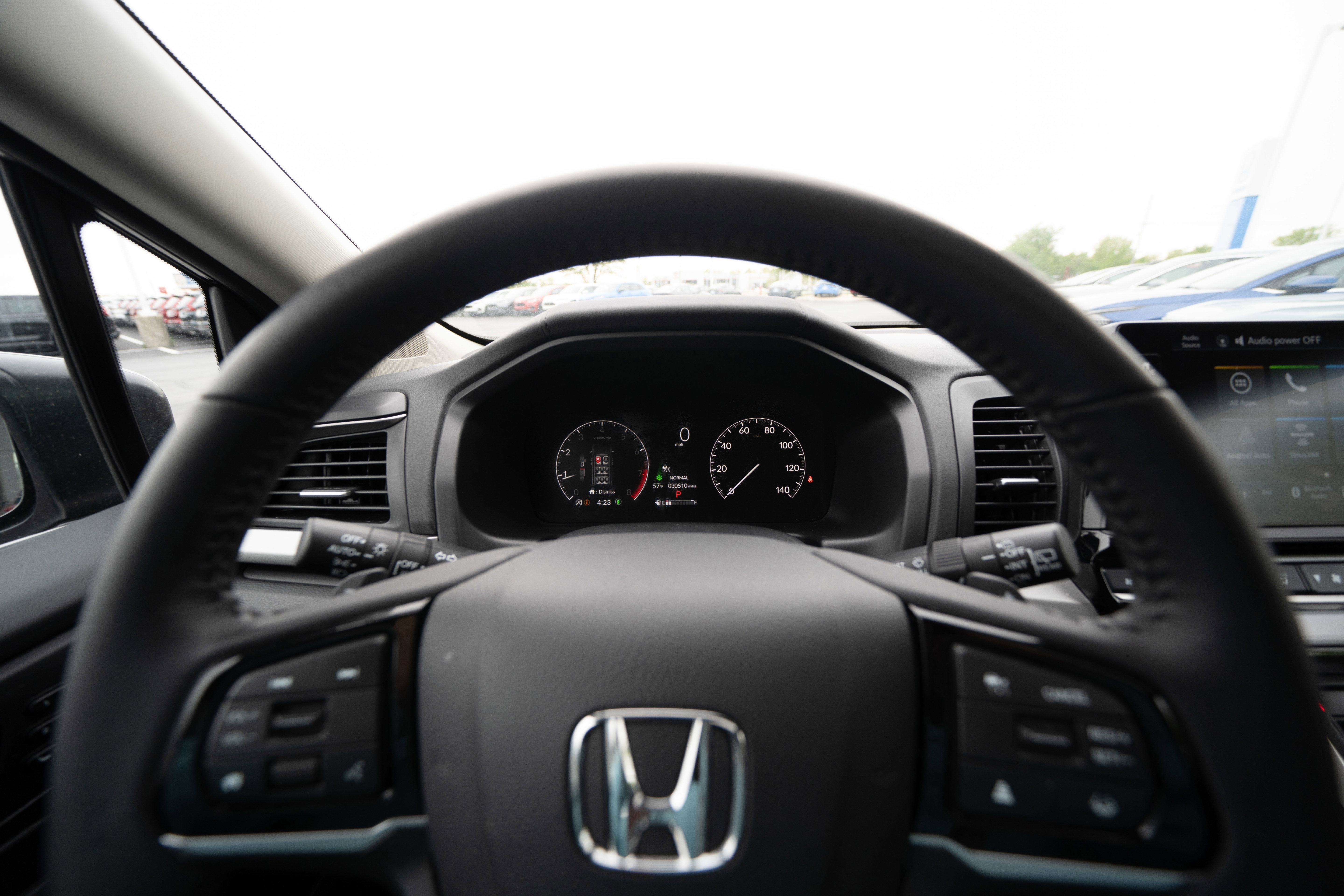 Used 2025 Honda Odyssey EX-L image 15